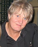 Tom Cochrane