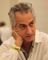 David Strathairn