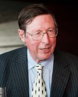 Max Hastings