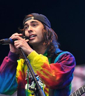 Vic Fuentes