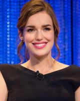 Elizabeth Henstridge