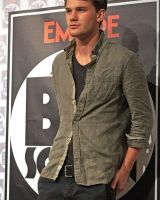 Jeremy Irvine