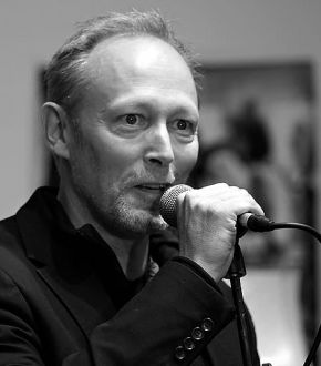 Lars Mikkelsen