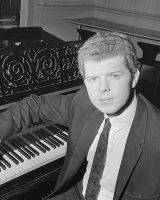 Van Cliburn