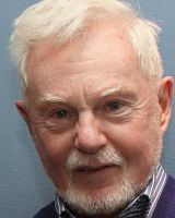 Derek Jacobi