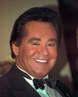 Wayne Newton