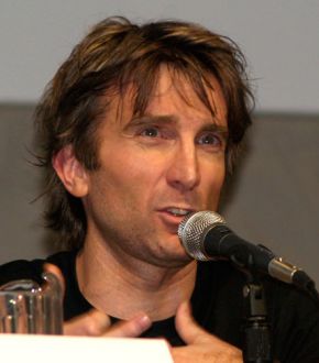 Sharlto Copley