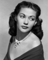 Yvonne De Carlo