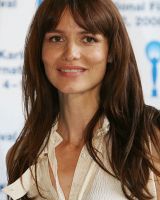 Saffron Burrows