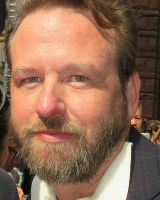 Dallas Roberts