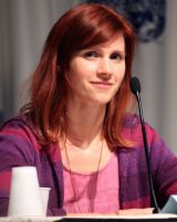 Julie McNiven