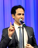 Santino Fontana