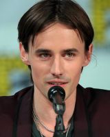 Reeve Carney