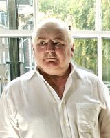 Peter Ackroyd