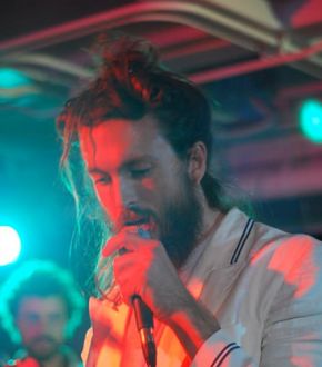 Alex Ebert