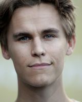 Rhys Wakefield